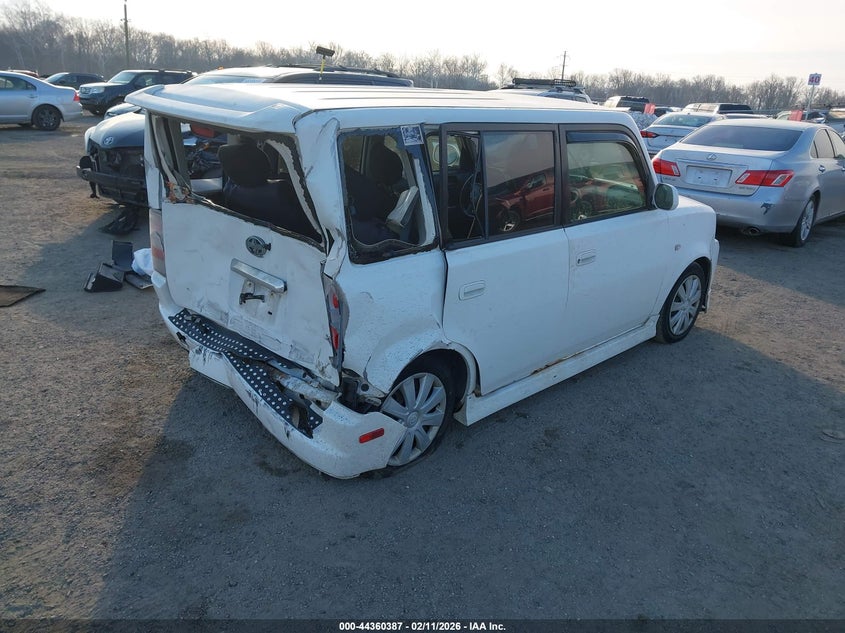 2005 Scion Xb