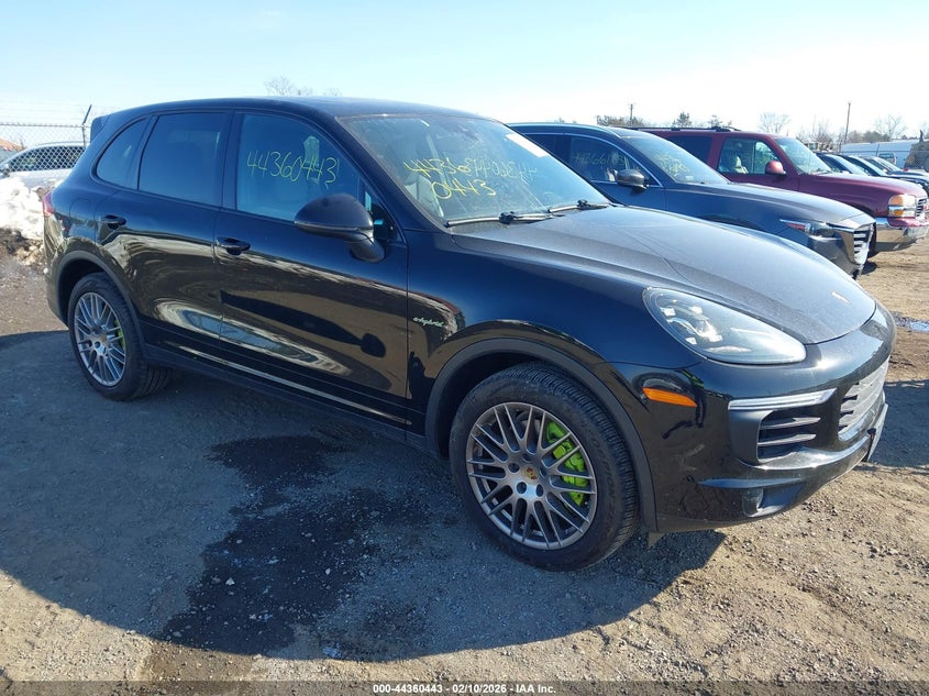 2016 Porsche Cayenne E-Hybrid S