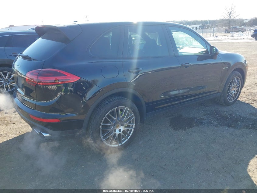 2016 Porsche Cayenne E-Hybrid S