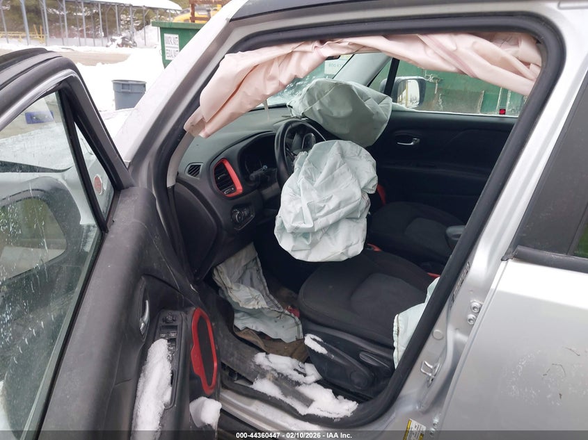 2017 Jeep Renegade Trailhawk 4X4