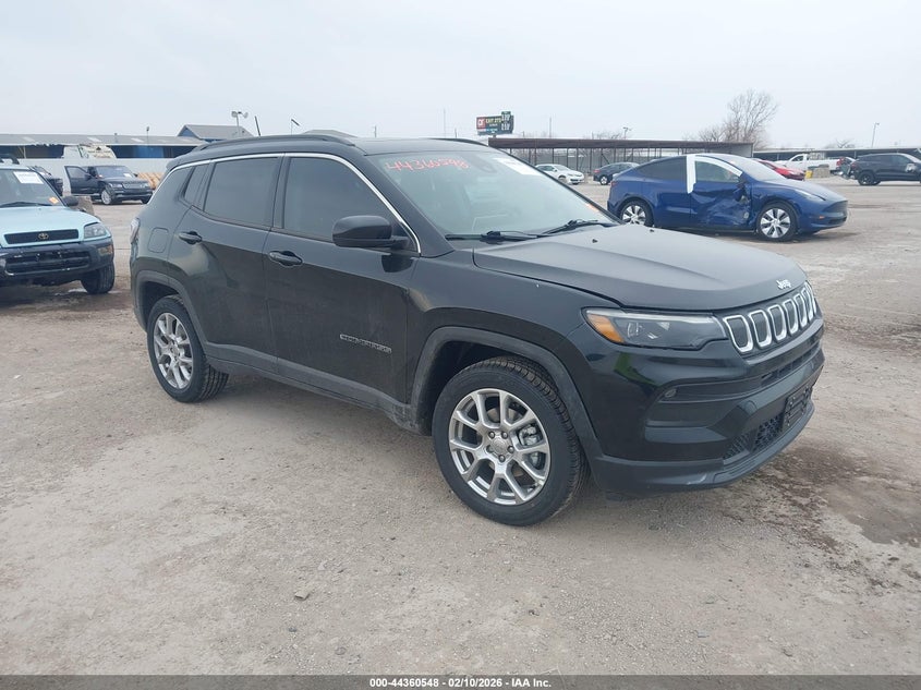 2022 Jeep Compass Latitude Lux 4X4