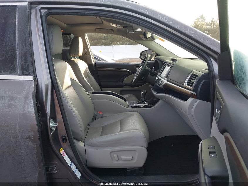 2014 Toyota Highlander Limited V6