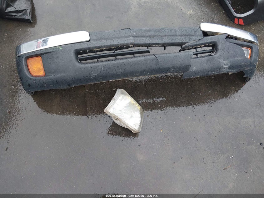 1998 Toyota Tacoma Base V6 VIN: 4TAWN72N8WZ051355 Lot: 44360669