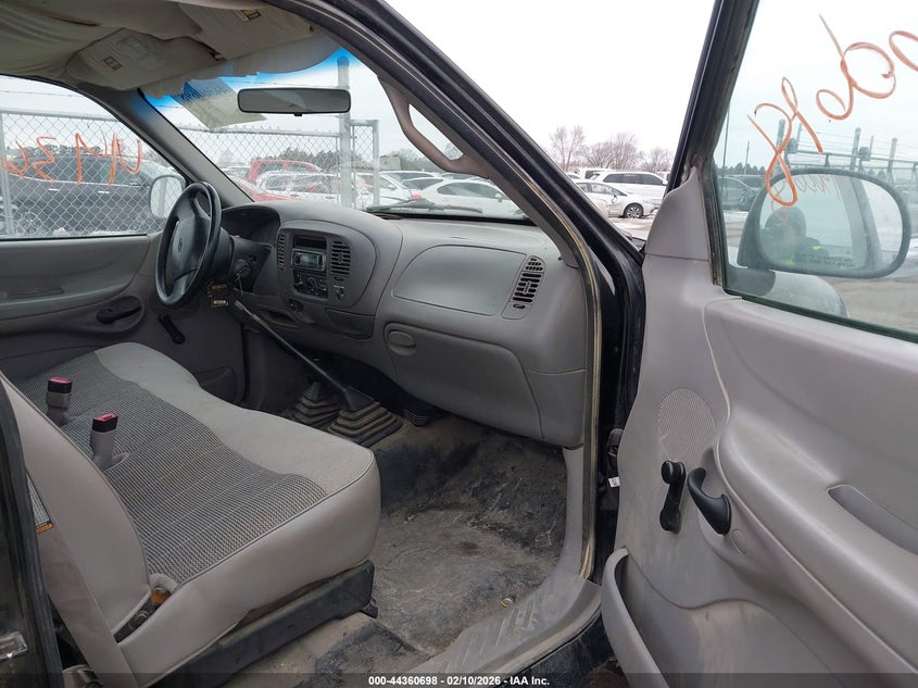 1998 Ford F-150 Lariat/Standard/Xl/Xlt