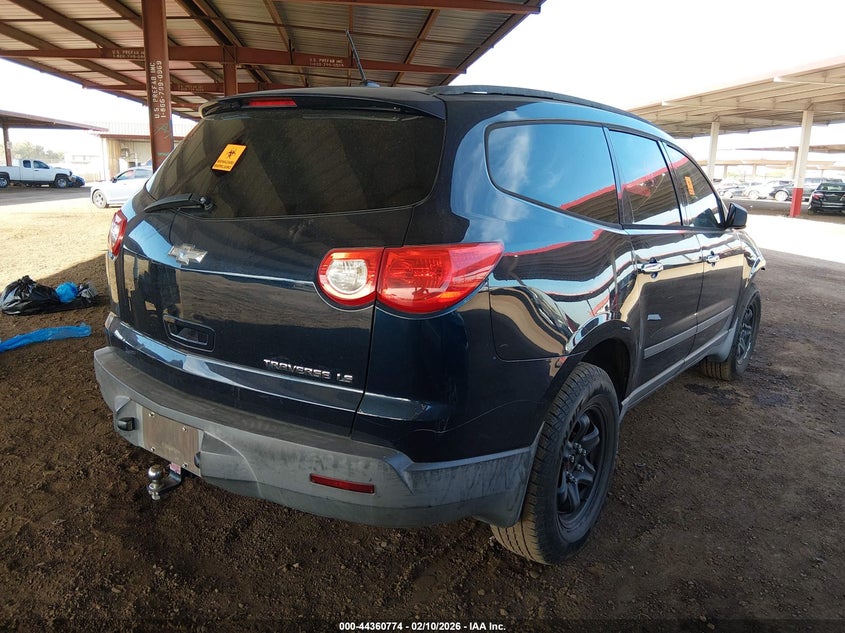 2011 Chevrolet Traverse Ls