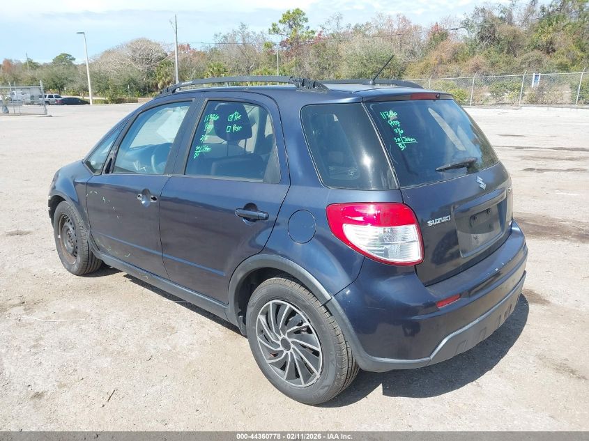 2011 Suzuki Sx4 Premium/Tech Valu Pkg (Nav)