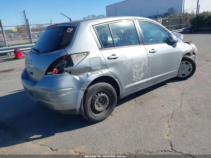2011 Nissan Versa 1.8S
