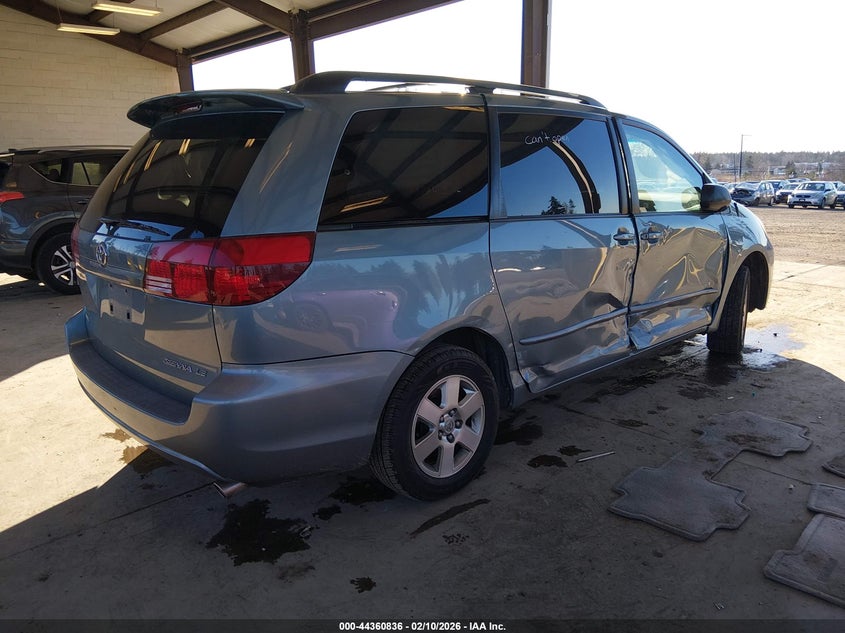 2005 Toyota Sienna Le