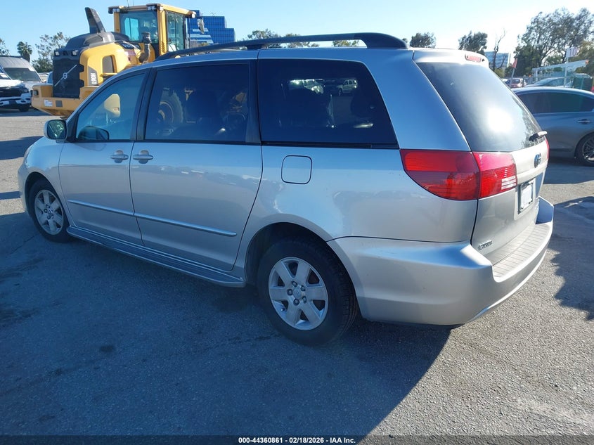 2004 Toyota Sienna Xle