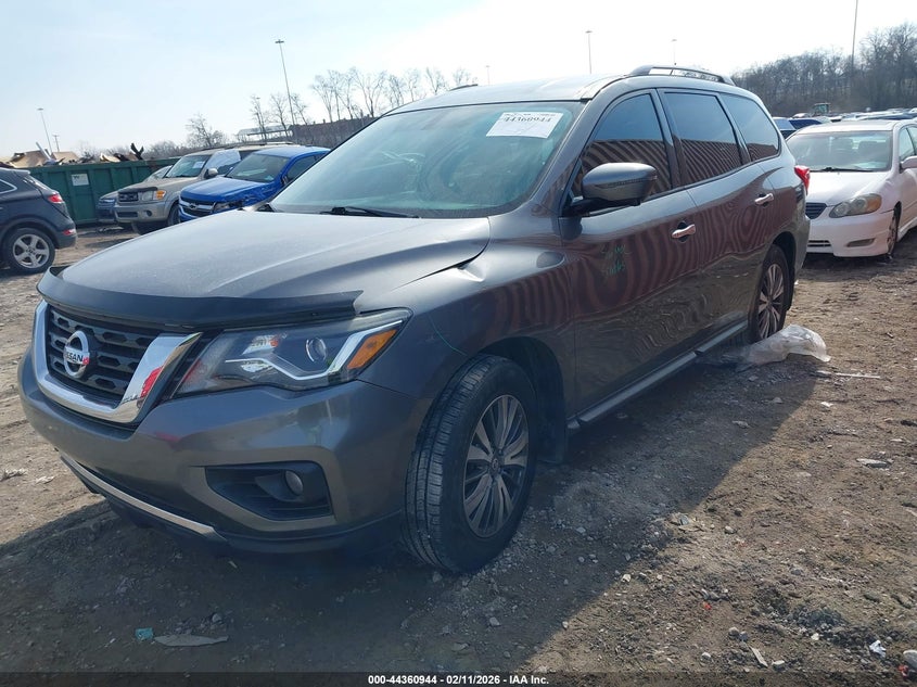 2017 Nissan Pathfinder Sl