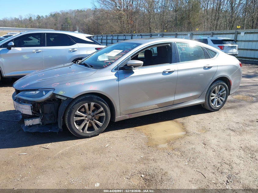 2016 Chrysler 200 Limited