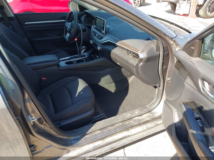 2023 Nissan Altima Sv Fwd