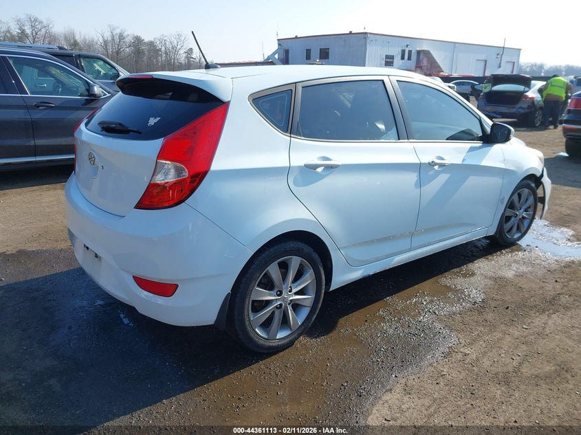 2014 Hyundai Accent Se