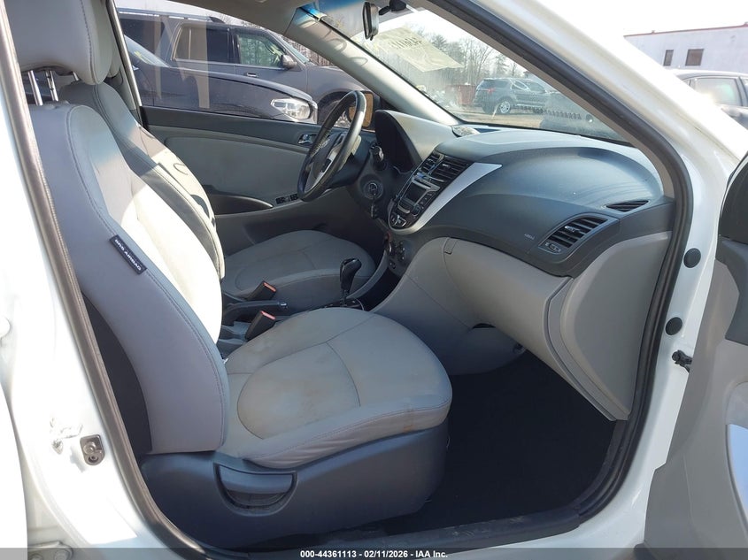2014 Hyundai Accent Se