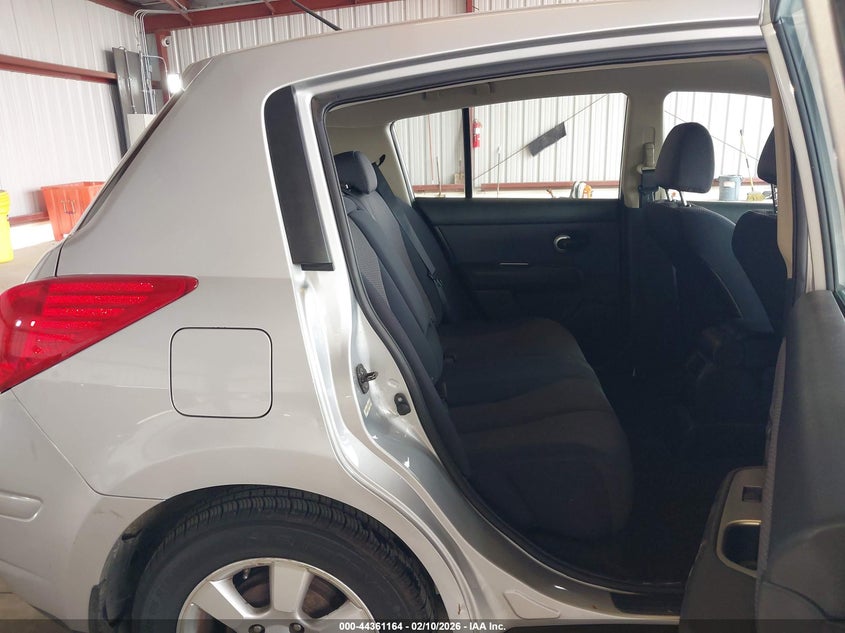 2007 Nissan Versa 1.8Sl VIN: 3N1BC13E37L385504 Lot: 44361164