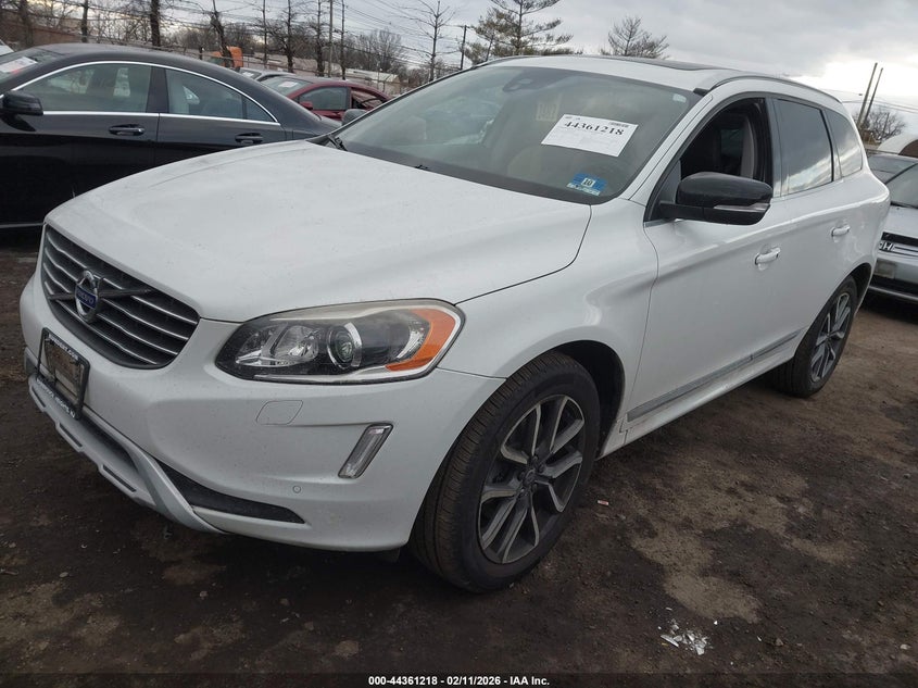 2017 Volvo Xc60 T6 Dynamic