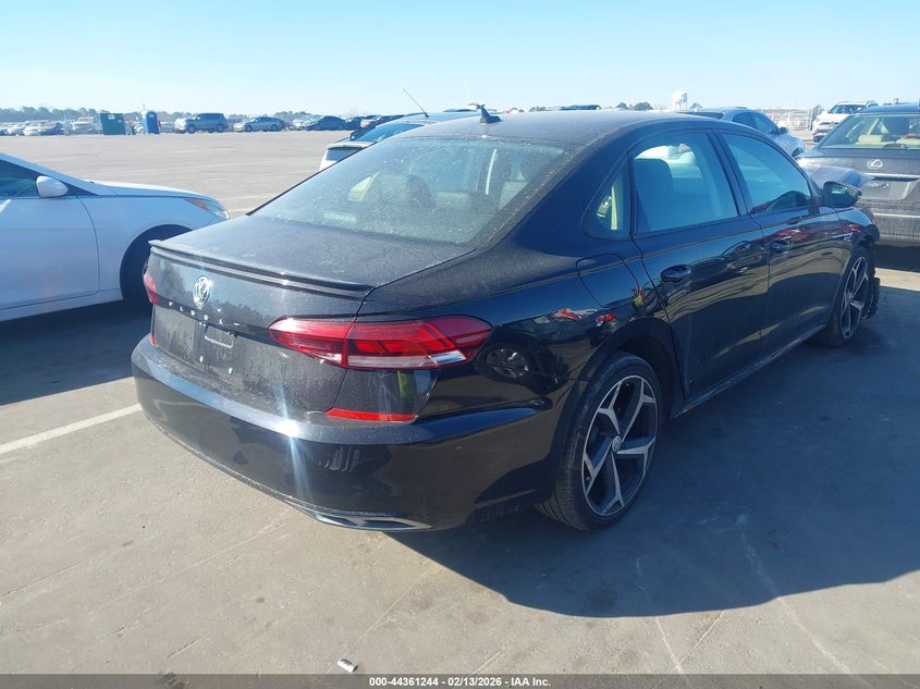 2020 Volkswagen Passat 2.0T R-Line