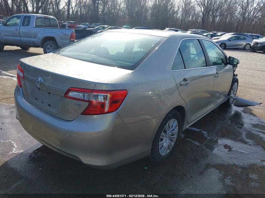 2013 Toyota Camry Le
