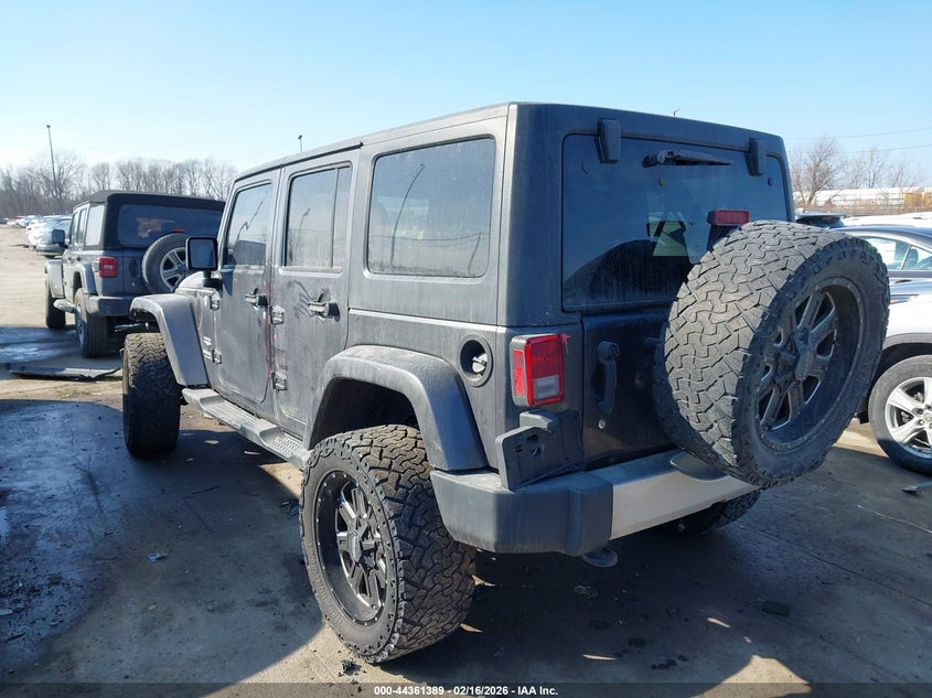 2014 Jeep Wrangler Unlimited Sahara