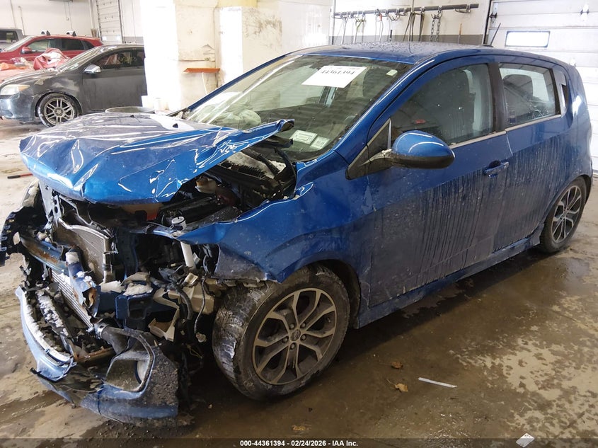 2019 Chevrolet Sonic Lt Auto