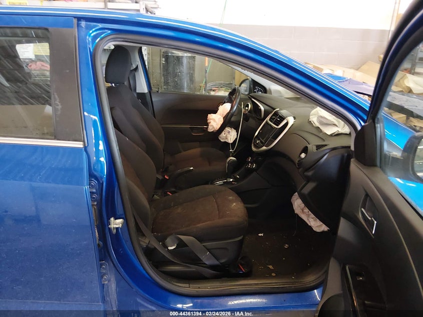 2019 Chevrolet Sonic Lt Auto