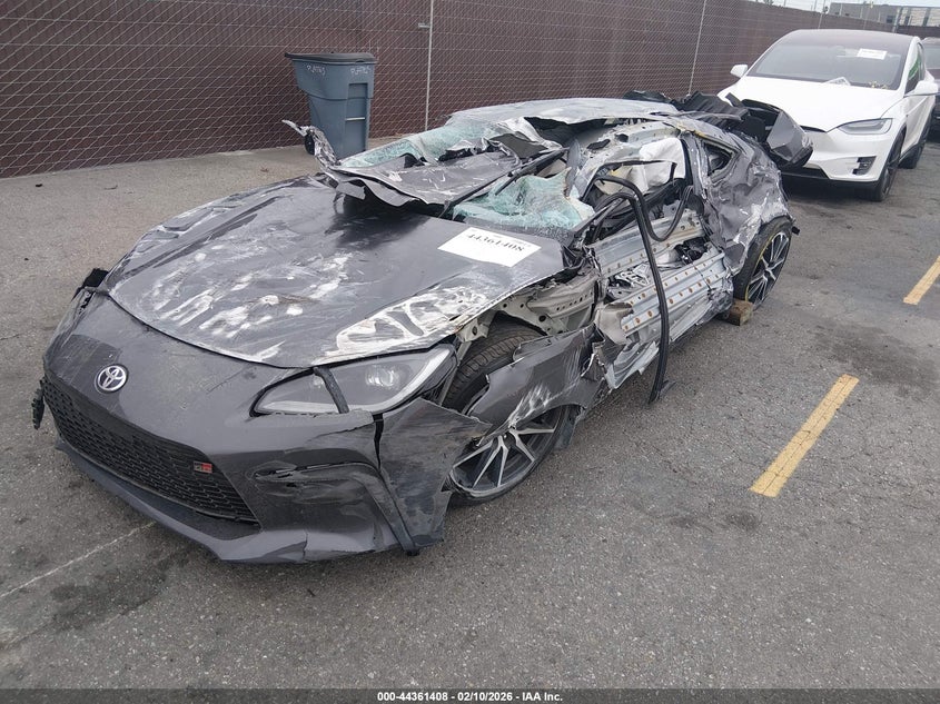 Vin: jf1znbb14r9751224, lot: 44857870, toyota gr86 20242