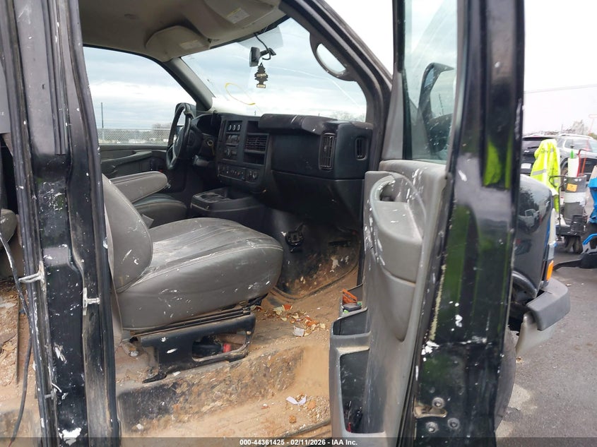 2015 Chevrolet Express 2500 Work Van