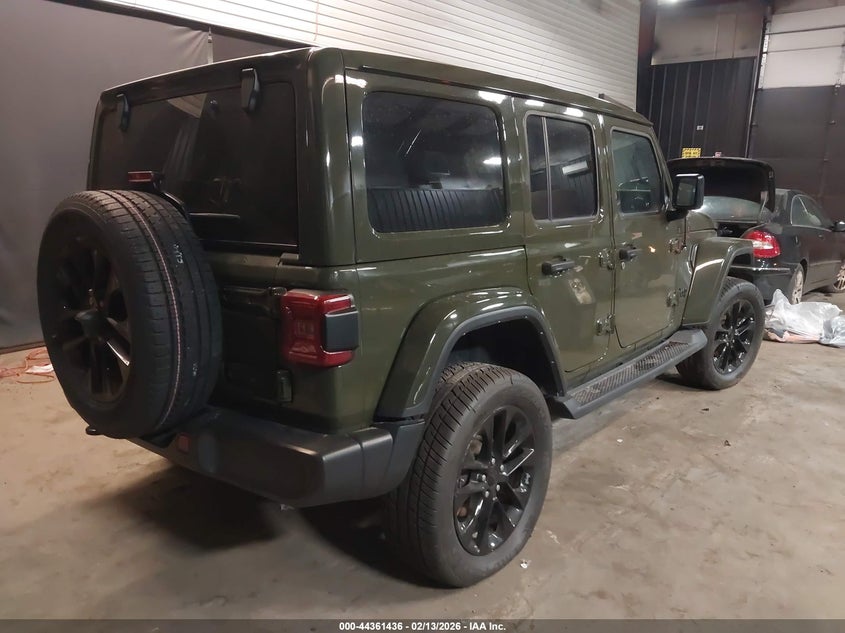 2023 Jeep Wrangler 4-Door Sahara Altitude 4X4