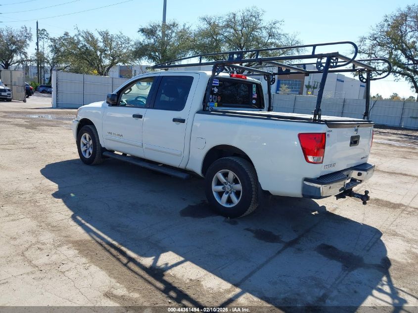 2014 Nissan Titan Sv
