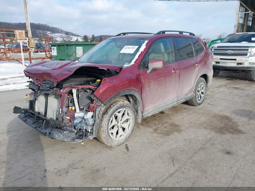 2024 Subaru Forester Premium