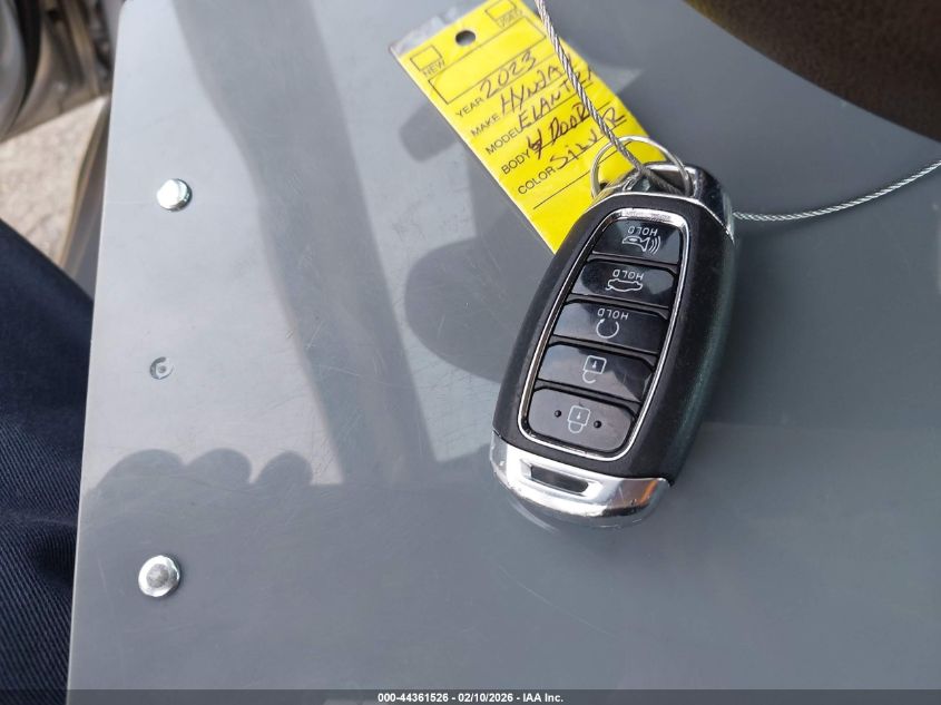 2023 Hyundai Elantra Sel VIN: 5NPLM4AGXPH112354 Lot: 44361526