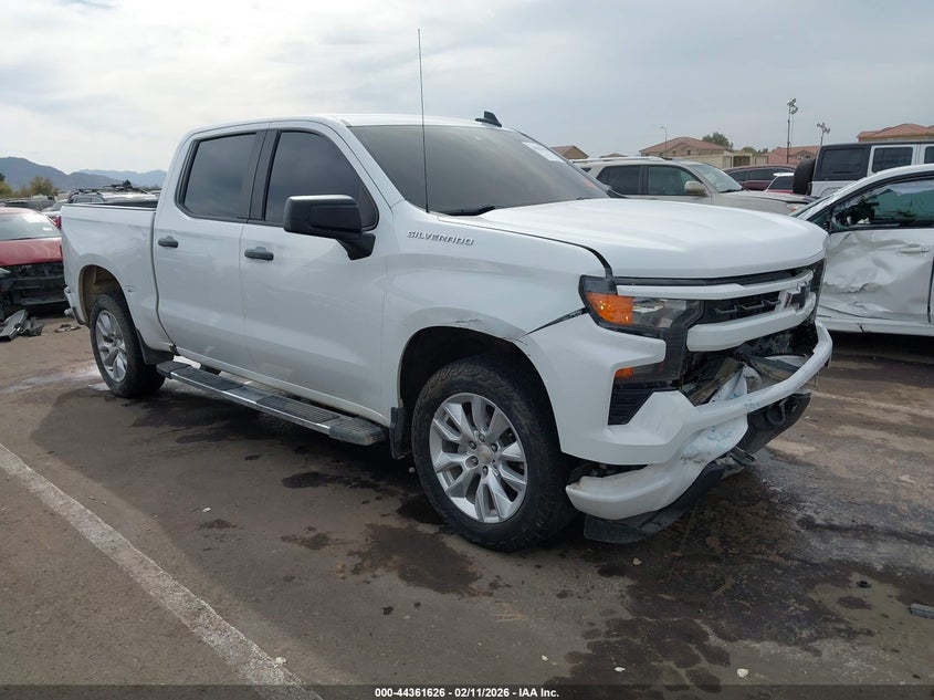 2023 Chevrolet Silverado 1500 2Wd Short Bed Custom