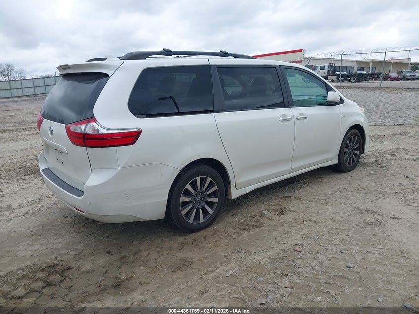 2018 Toyota Sienna Xle Premium 7 Passenger
