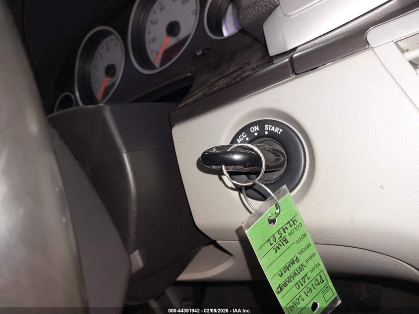 2010 Volkswagen Routan Se VIN: 2V4RW3D16AR424502 Lot: 44361942