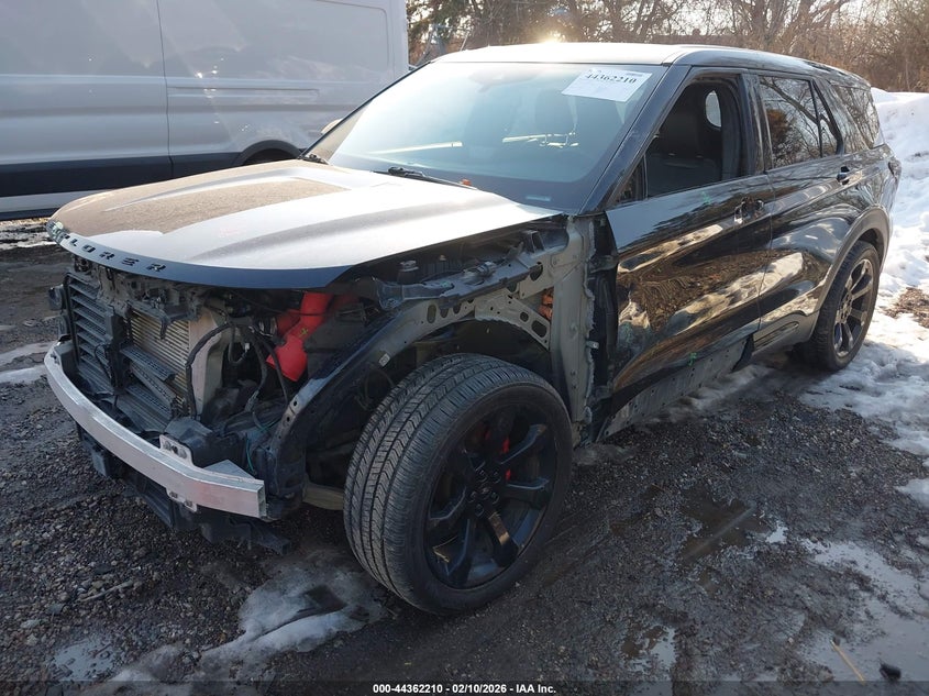 2021 Ford Explorer St