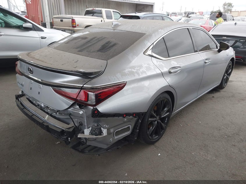 2024 Lexus Es 300H F Sport Handling