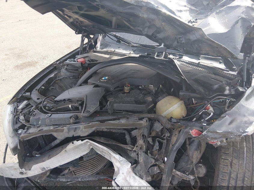 2015 BMW 328I xDrive VIN: WBA3B5G59FNS17237 Lot: 44362255