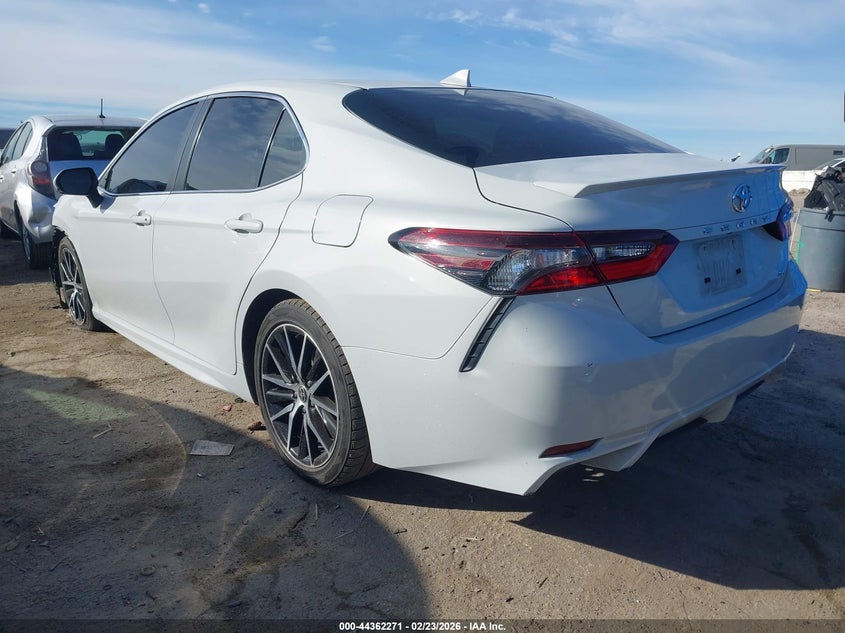 2023 Toyota Camry Se