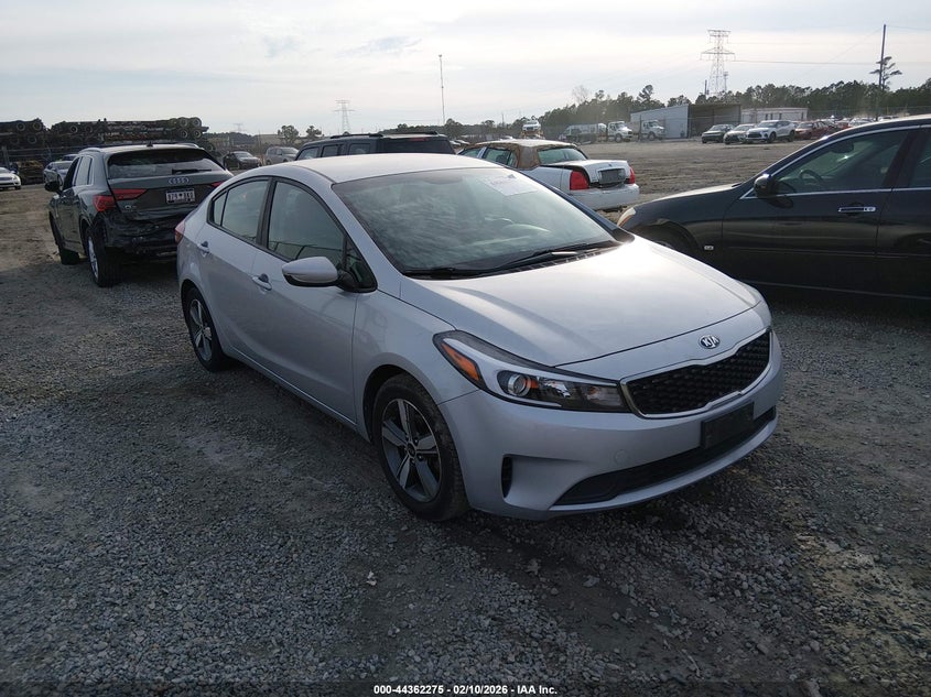 3KPFL4A72JE212637 2018 Kia Forte Lx auction photo 1