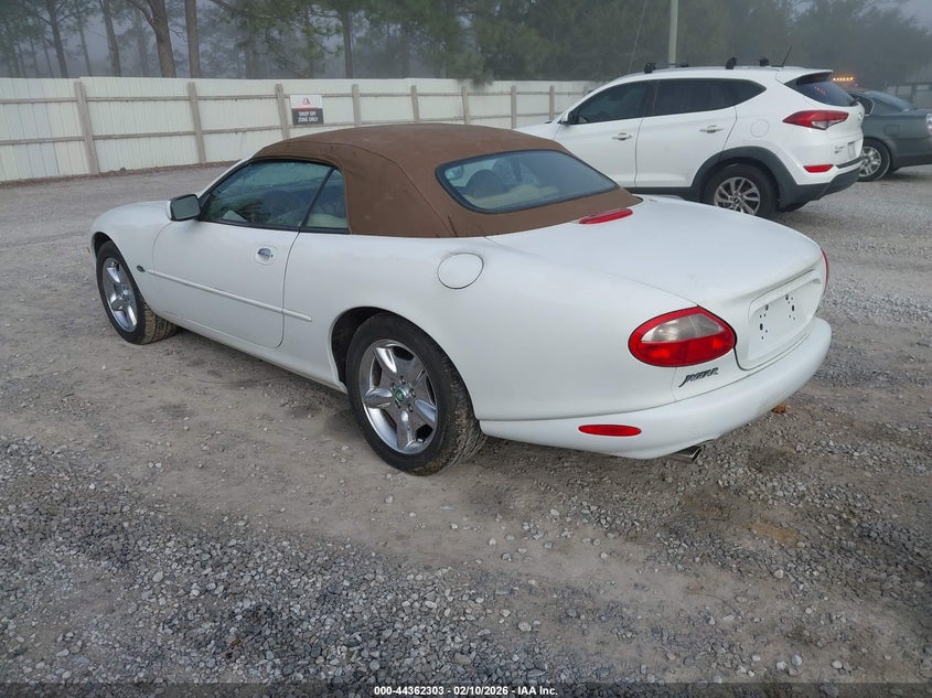 1998 Jaguar Xk8
