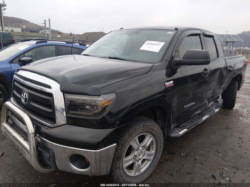 2012 Toyota Tundra Grade 5.7L V8