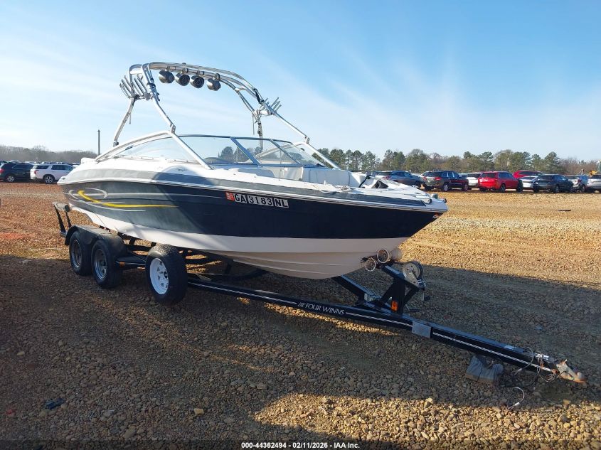 2005 Four Winns 200 Horizon