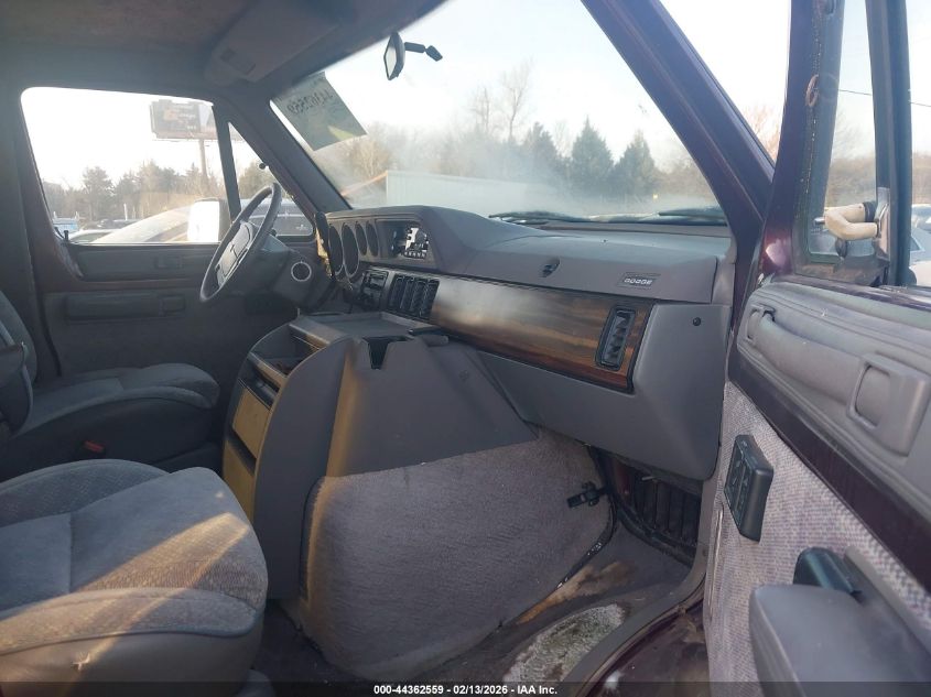 1996 Dodge Ram Wagon B2500