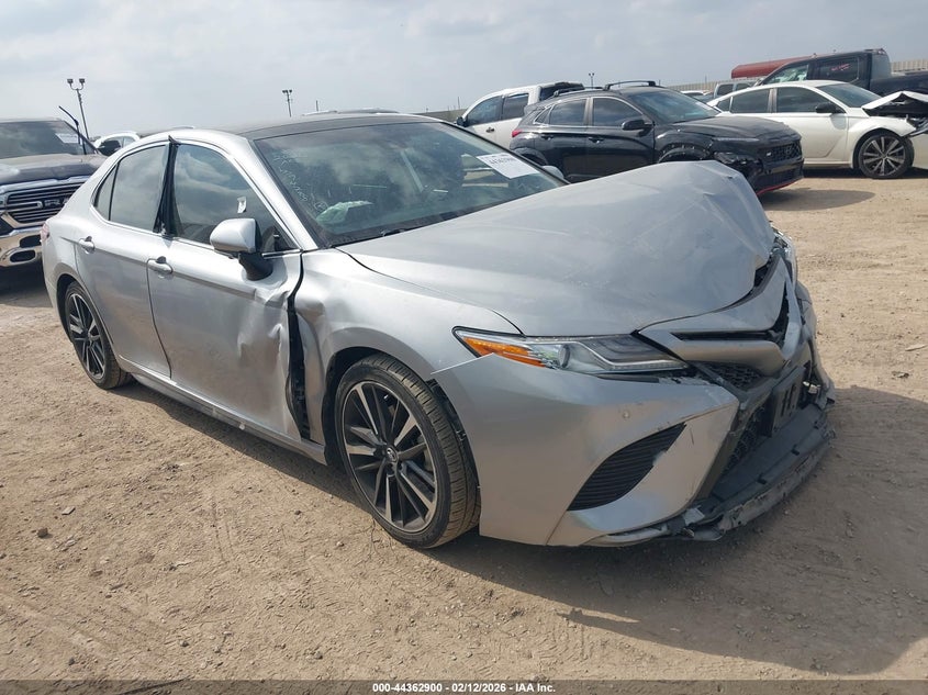 2020 Toyota Camry Xse