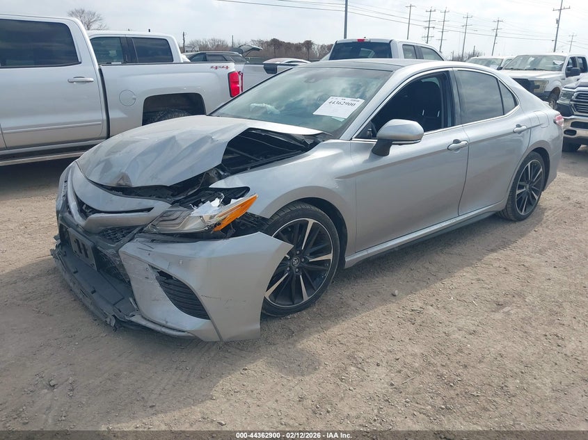 2020 Toyota Camry Xse