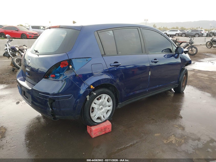 2011 Nissan Versa 1.8S