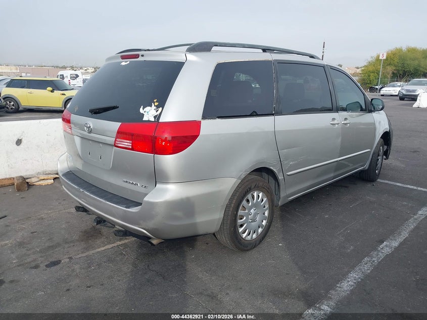 2004 Toyota Sienna Le