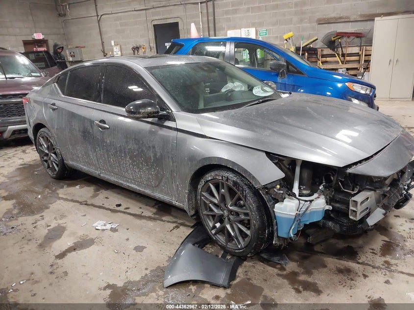 2024 Nissan Altima Sr Vc-Turbo Fwd