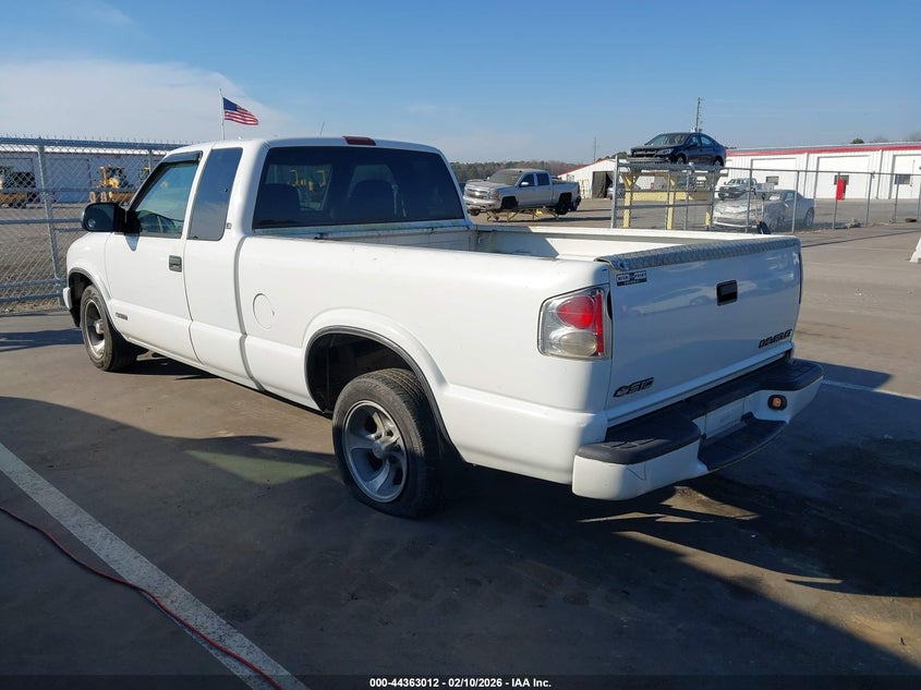 2000 Chevrolet S-10 Ls