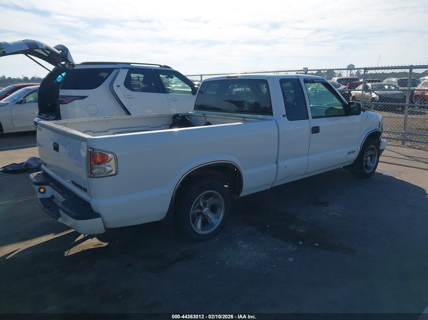 2000 Chevrolet S-10 Ls